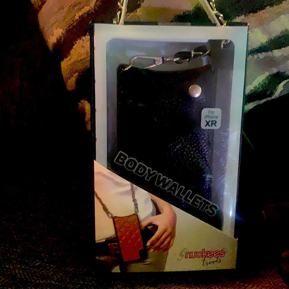 iPhone XR Body Wallet, NIB Black pebbled leather
